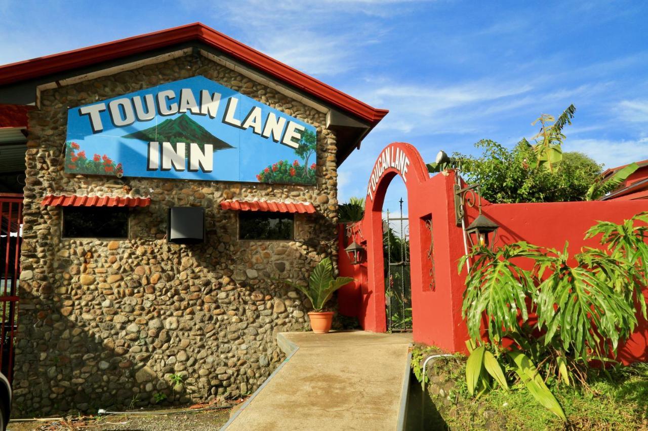 Toucan Lane Hotel And Restaurant ヌエボ・アレナル エクステリア 写真